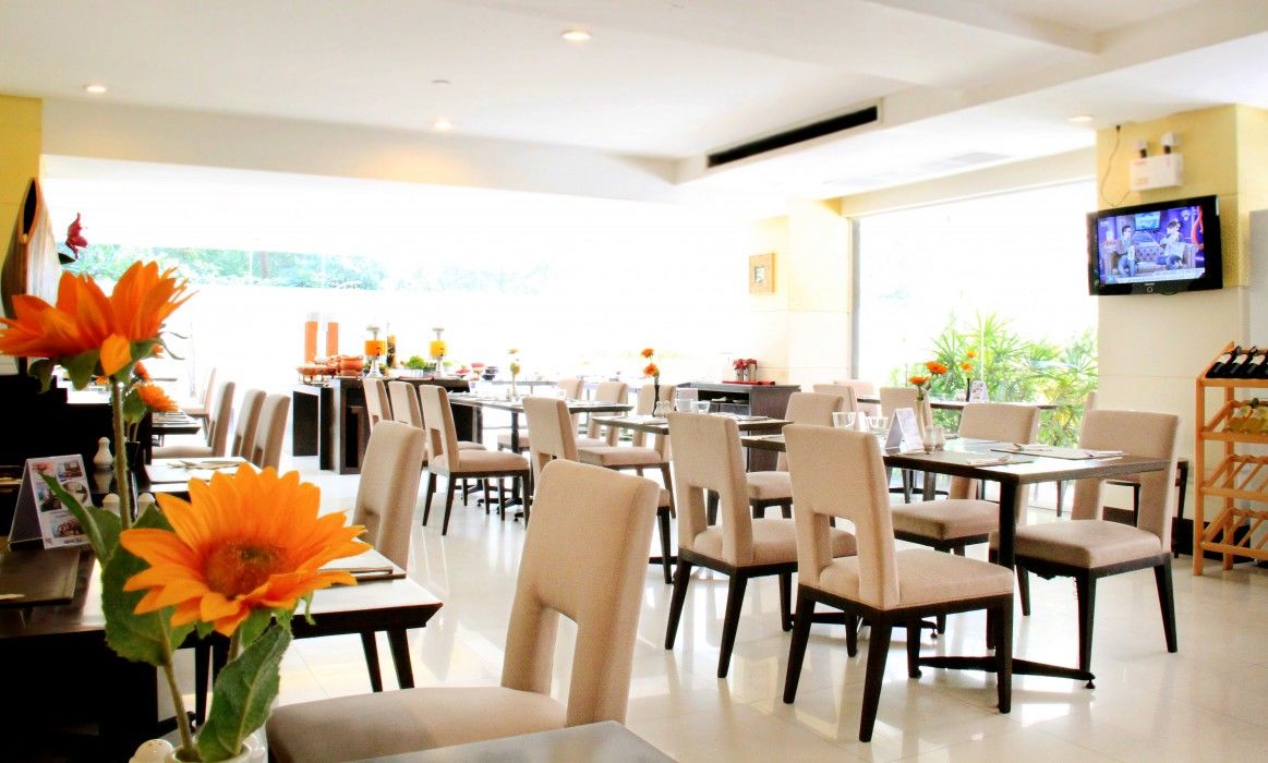 Furamaxclusive Sathorn, Отель Бангкок